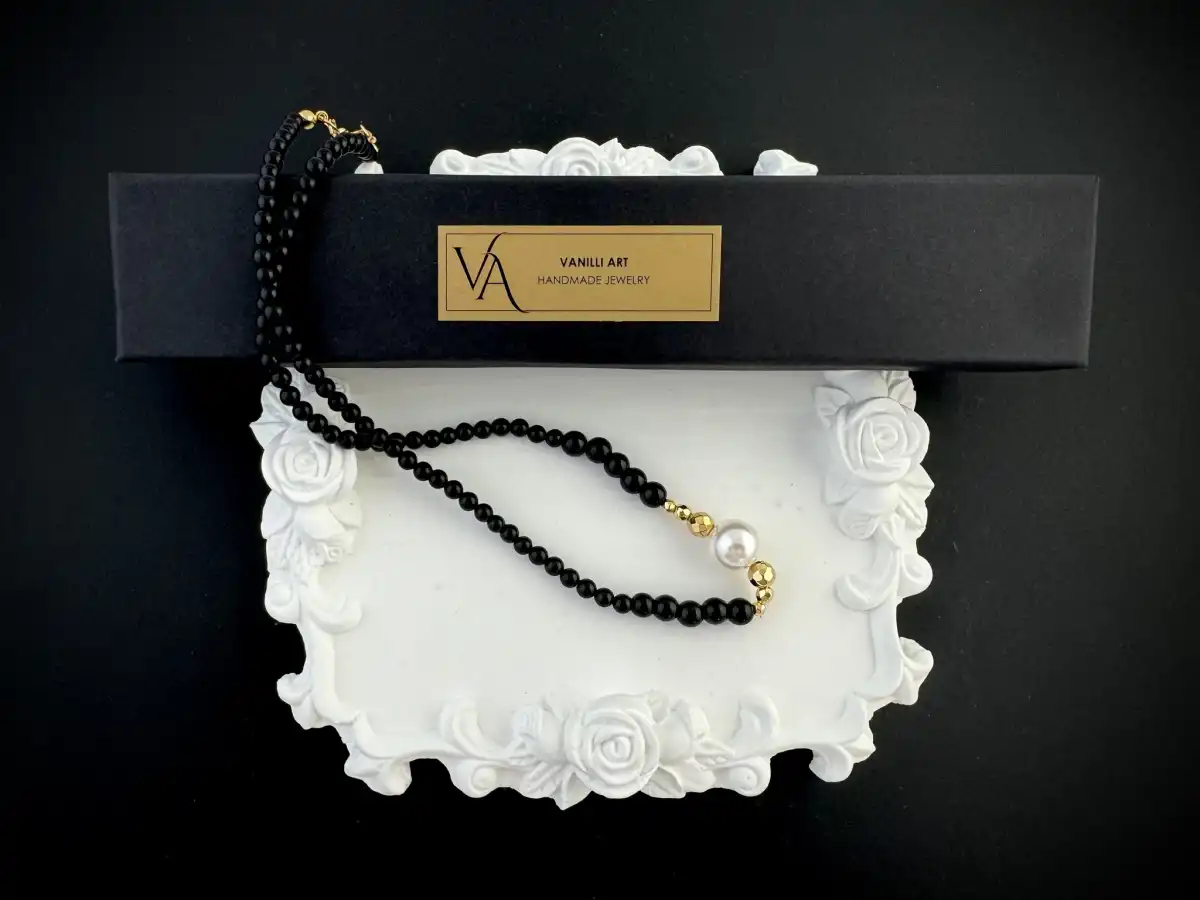 Колие "Бисер" 2