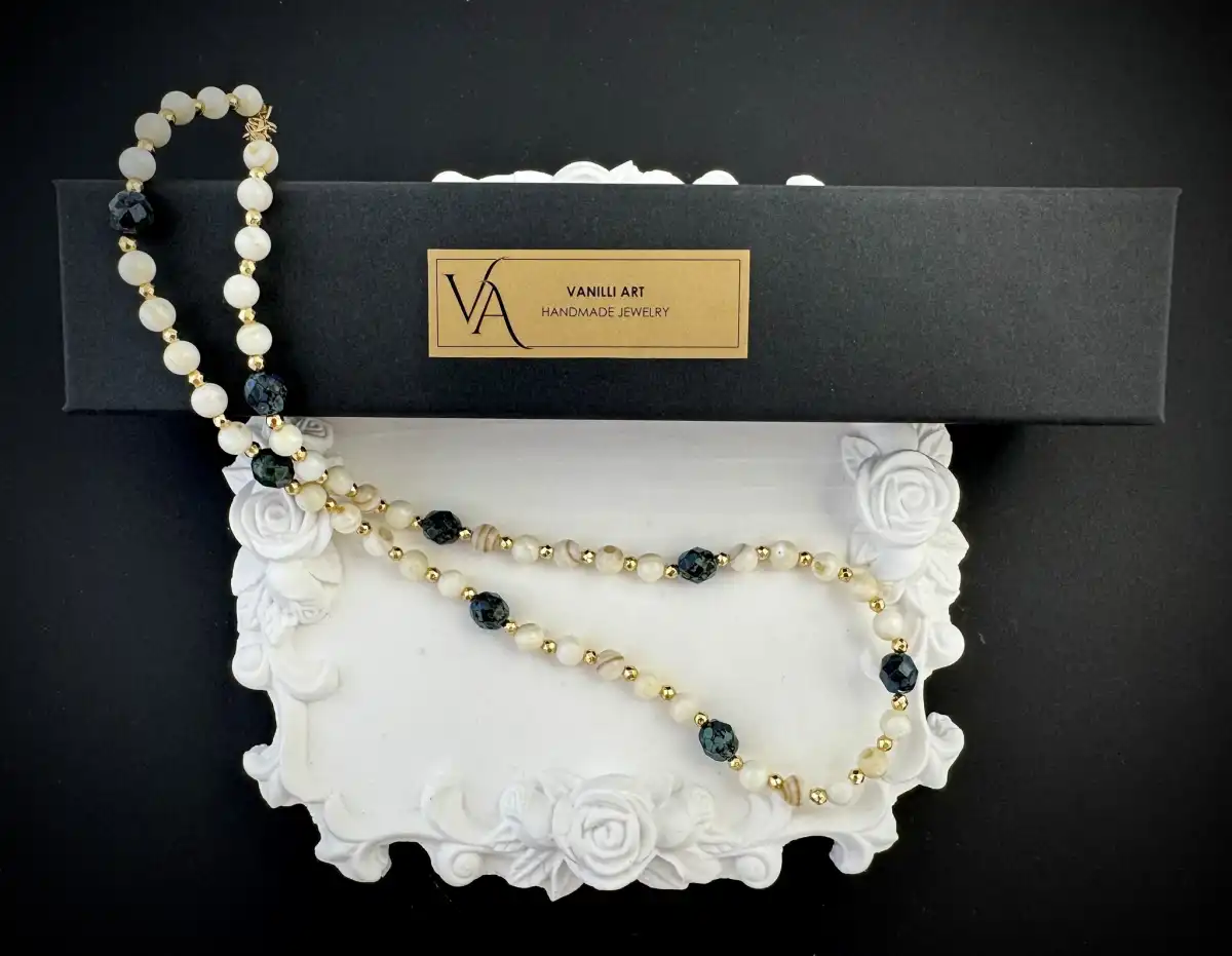 Колие "Погледът на змията" 2