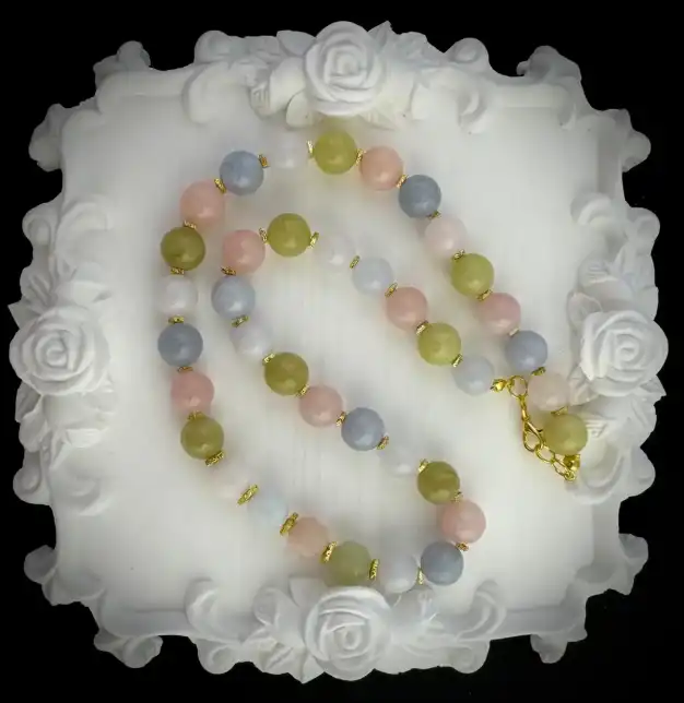 Колие "Сладка изненада"