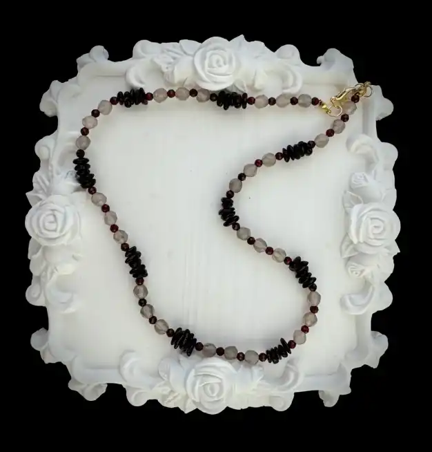 Колие "Стари спомени"